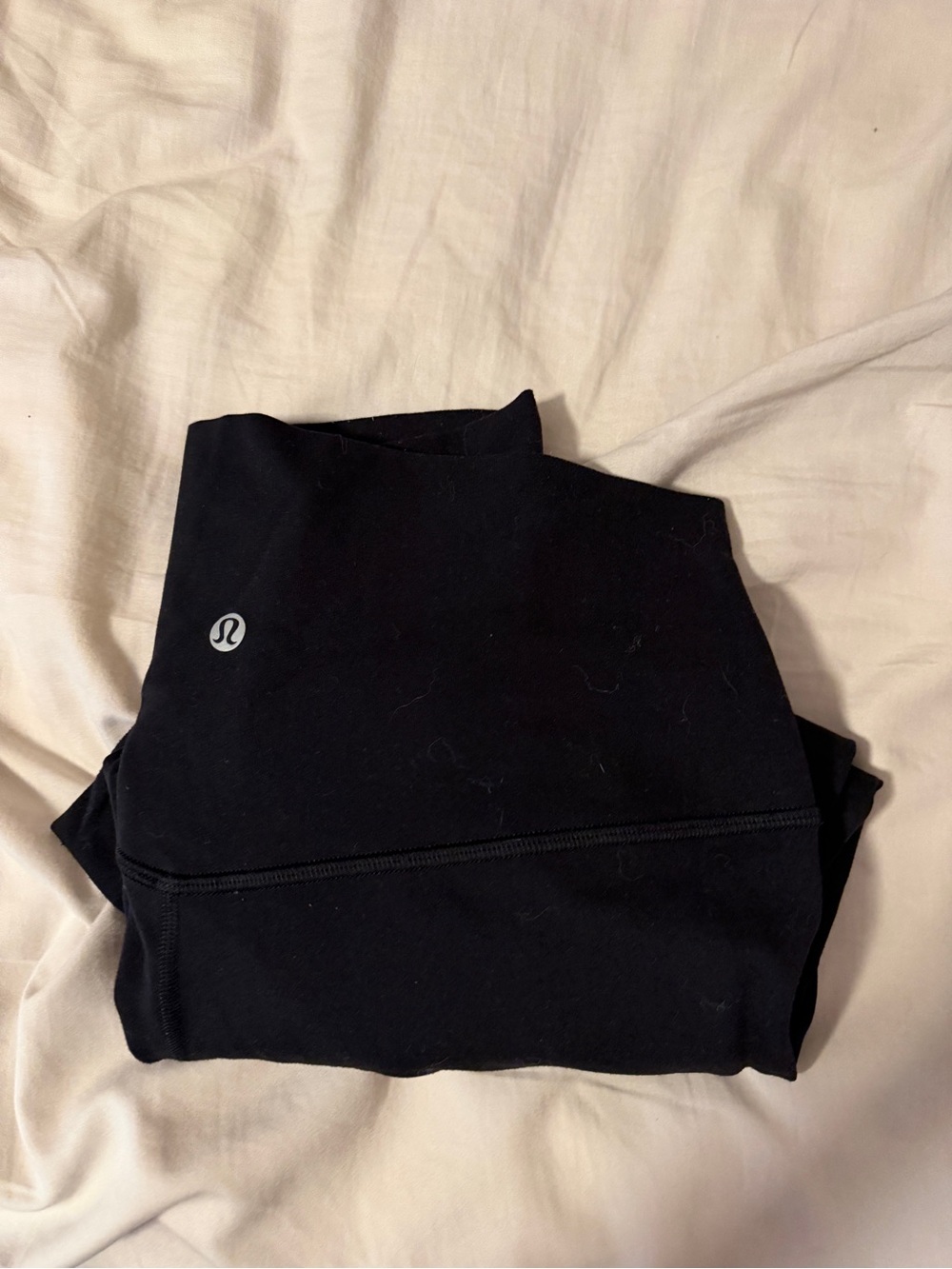 lululemon athletica woman’s black leggings